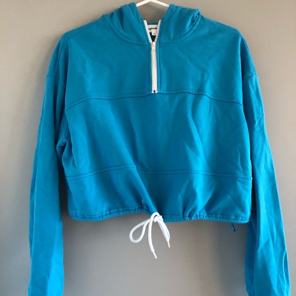 Revolve x Superdown crop hoodie - Picture 2 of 6